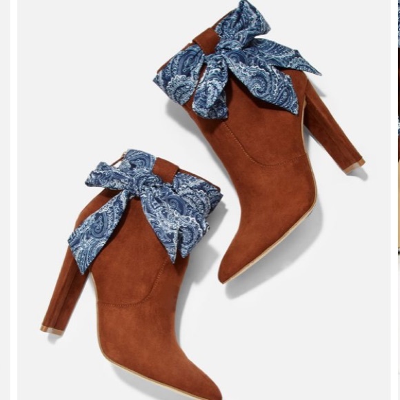 All Filled Up Scarf Detail Bootie - Picture 1 of 3